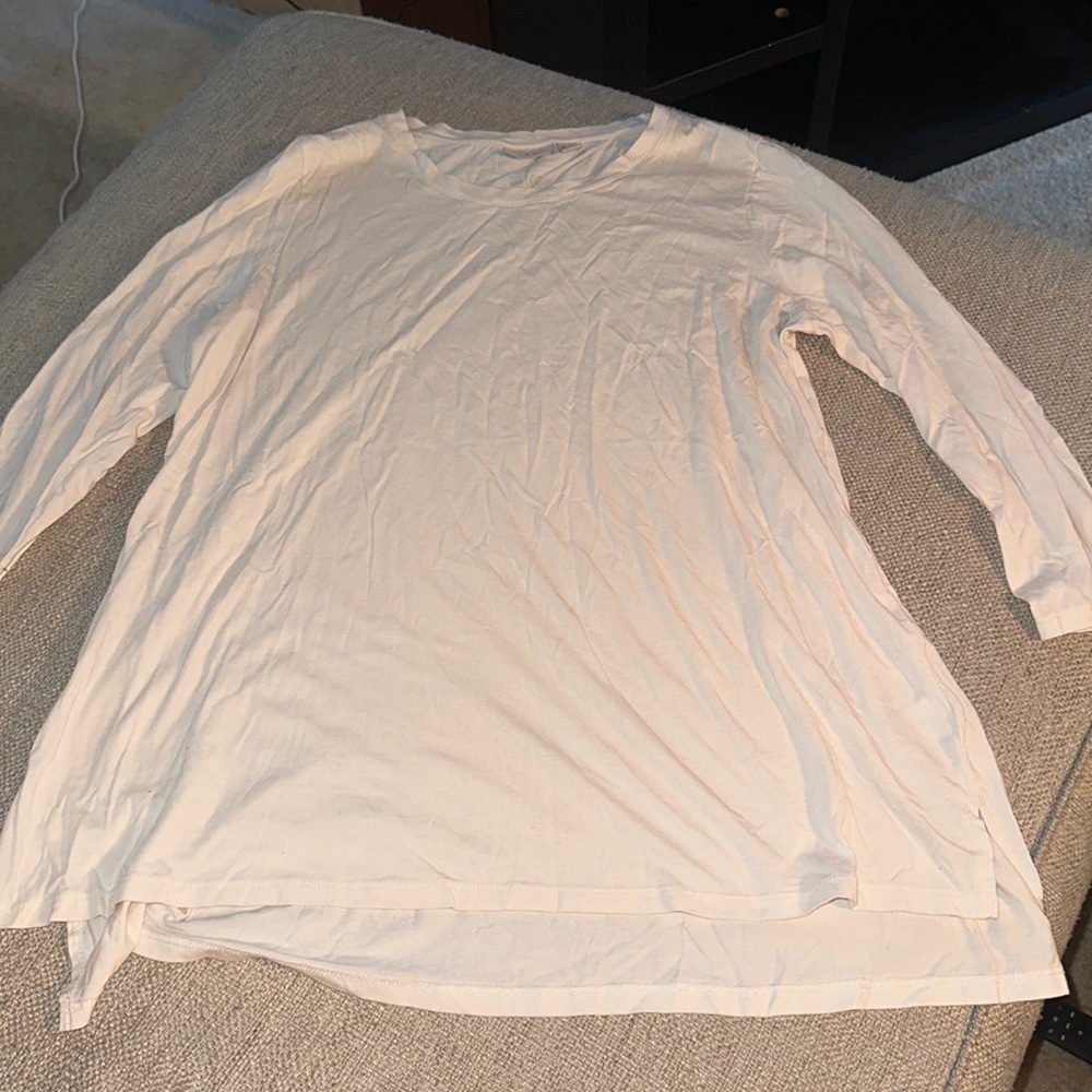 New The tee in cream ivory logo by lori Goldstein size medium.